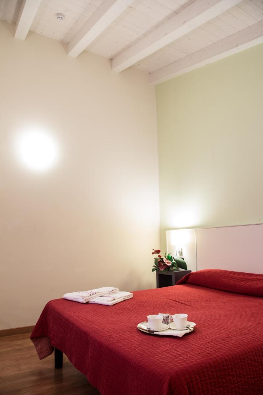 Hotel Motel Giglio Viadana Esterno foto