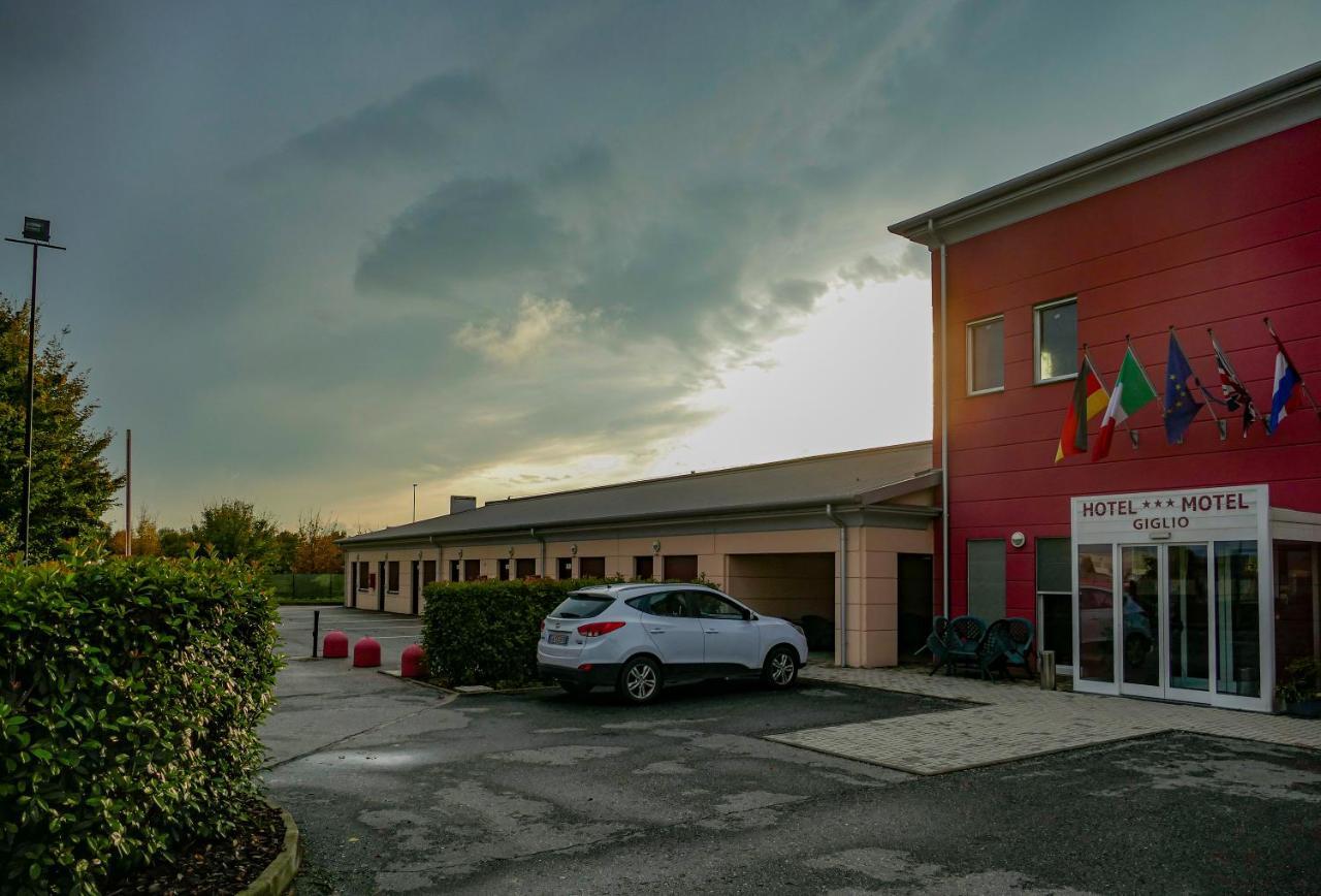 Hotel Motel Giglio Viadana Esterno foto